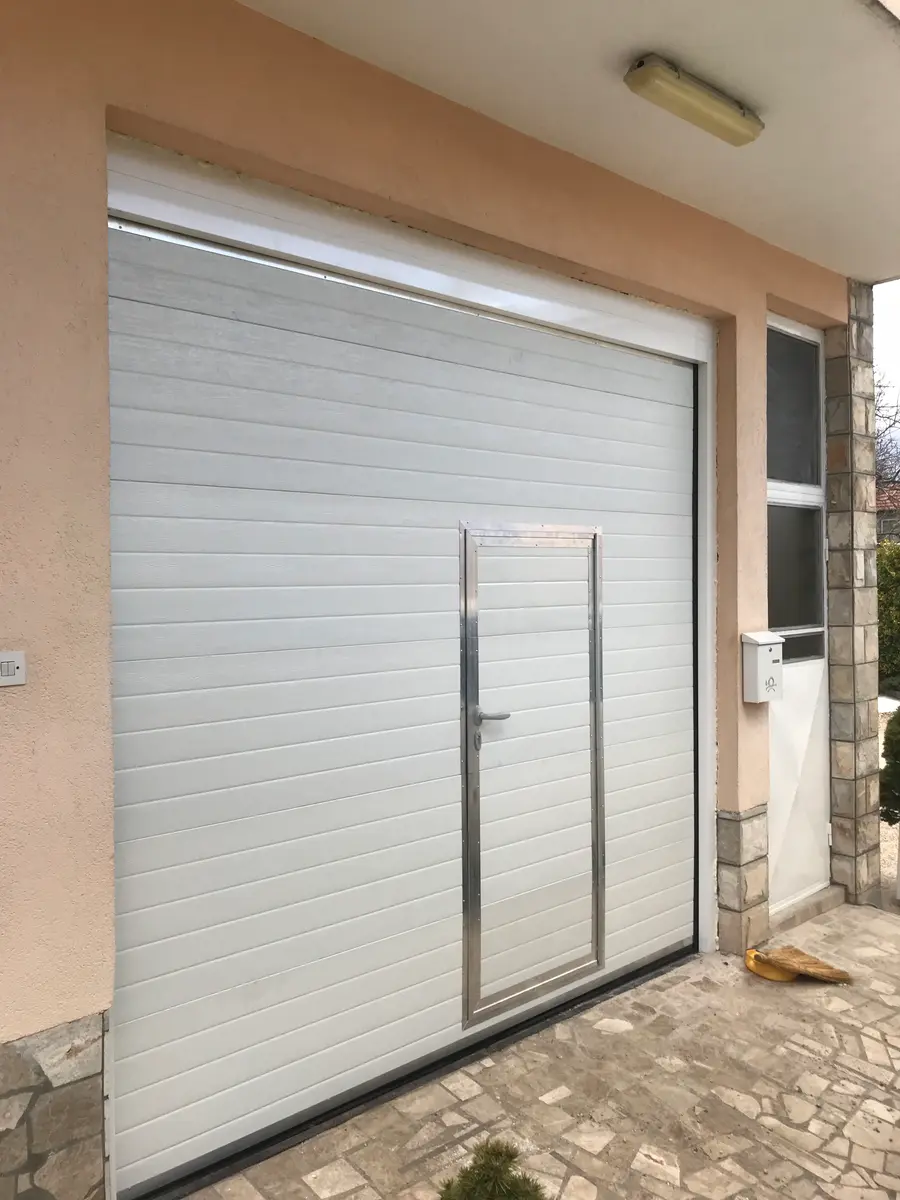Garažna rolo vrata — fotografija 6