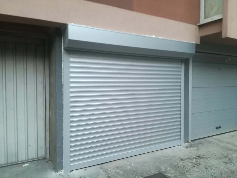 Garažna rolo vrata — fotografija 11